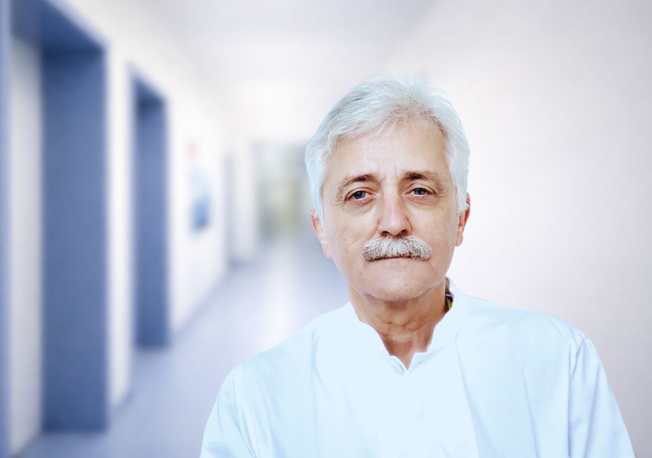 Dr. Ivo Avancini