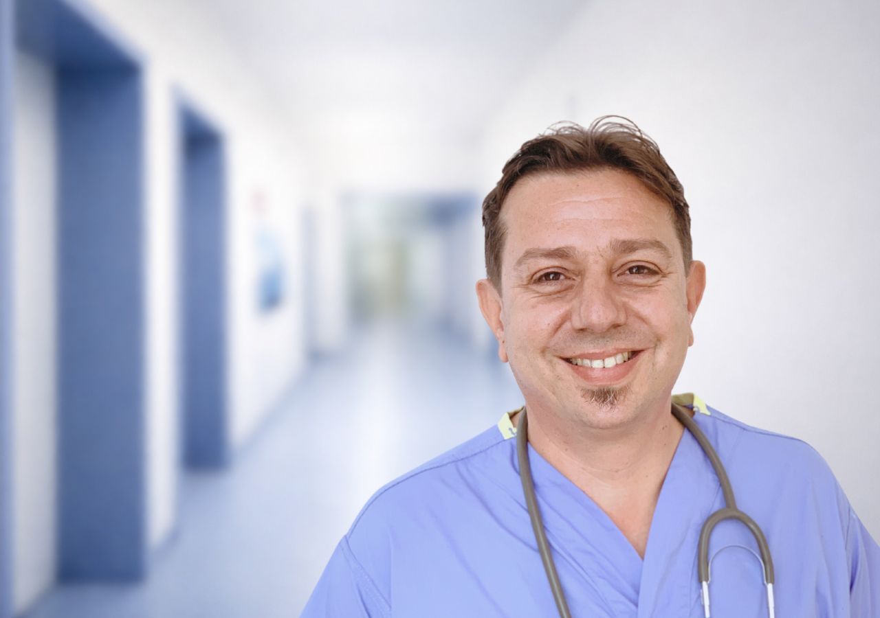 Dr. Maximilian Benedikter