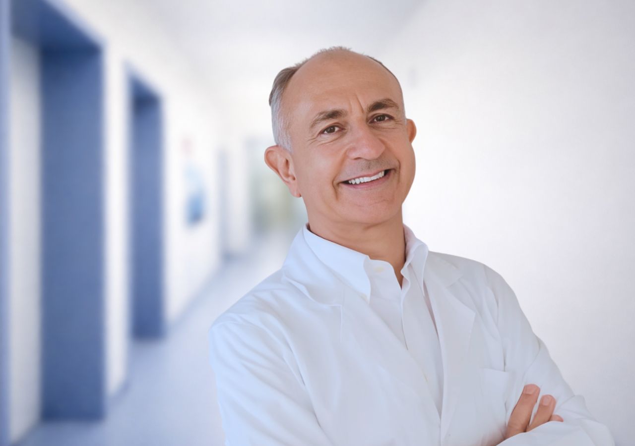 Dr. Paolo Bernardi