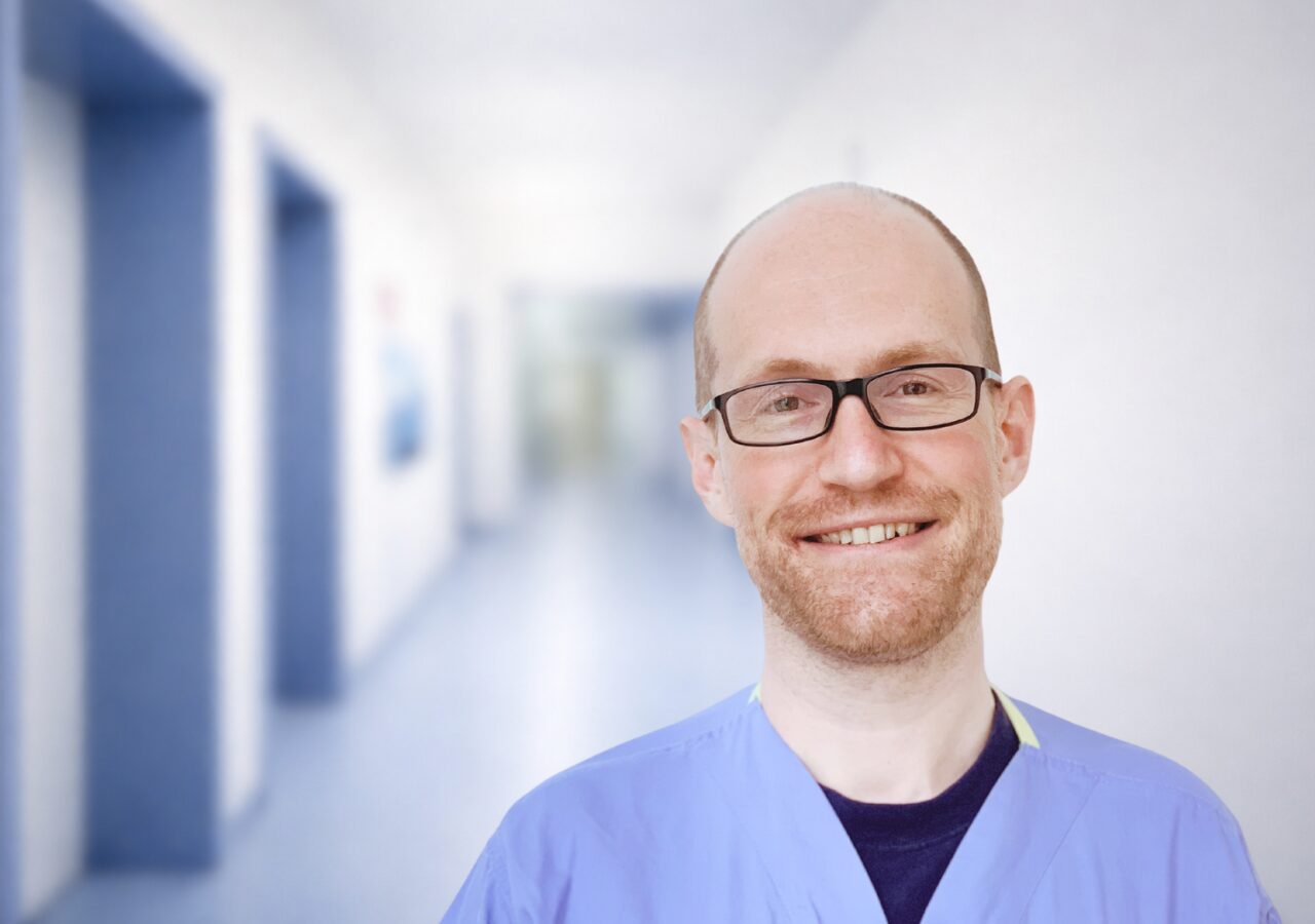 Dr. Lorenzo Mattioli