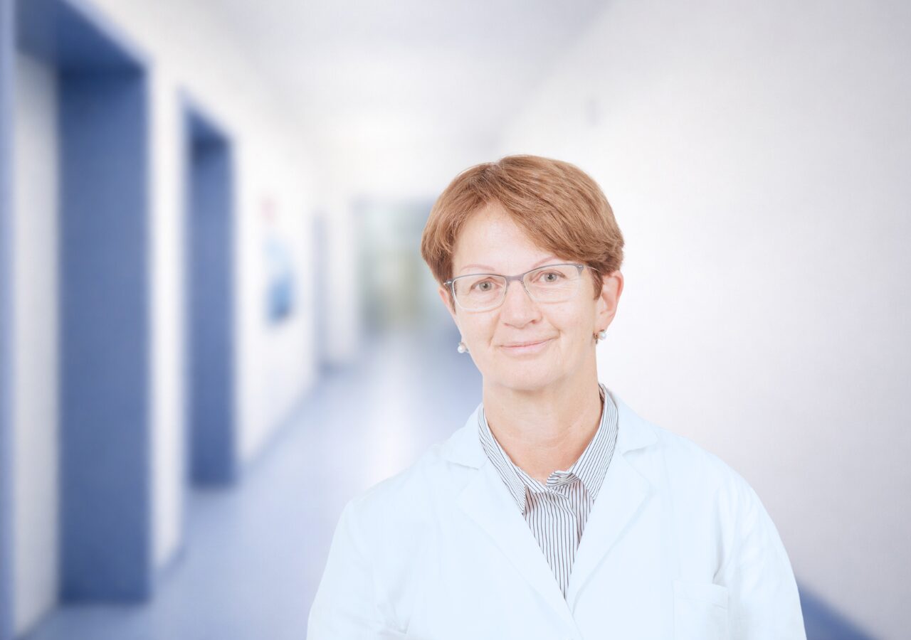 Dr. Ingrid Stockner