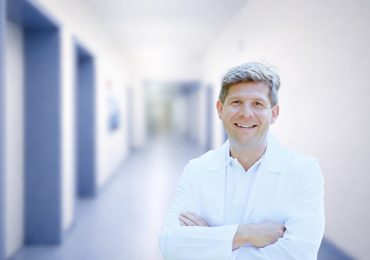 Dr. Lukas Johannes Valtiner
